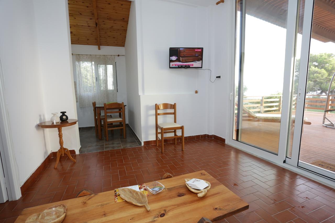 Artemis Suites Romanos  ภายนอก รูปภาพ